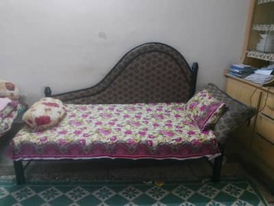 Iron single bed,Built with iron/steel bars
