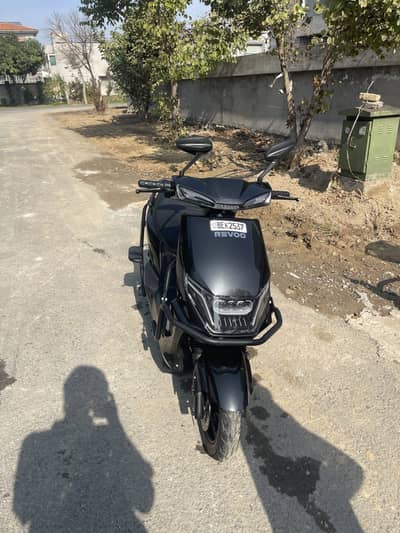 Revoo skoti for sale 2026 model