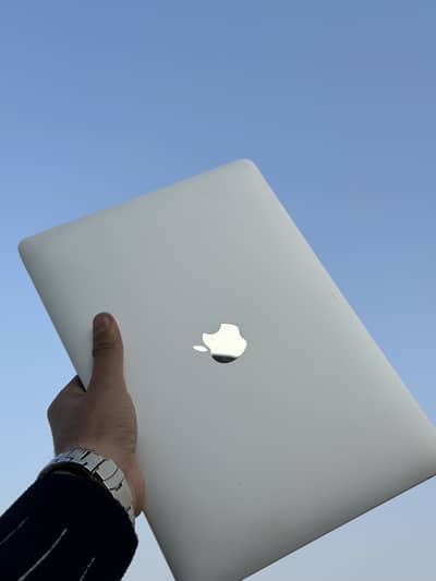 Apple MacBook Pro 2016