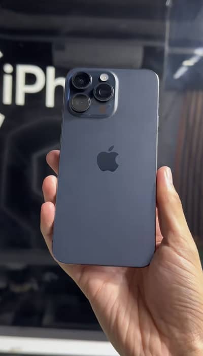 iPhone 15 pro max only 4 months use