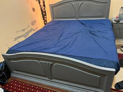 King Size double bed