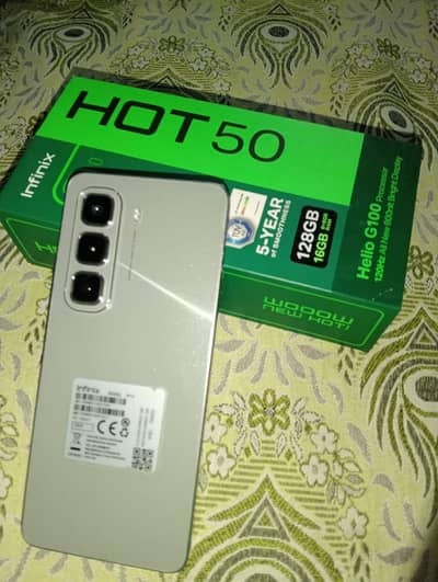 Infinix hot 50 complete Saman 10 /10 condition all ok