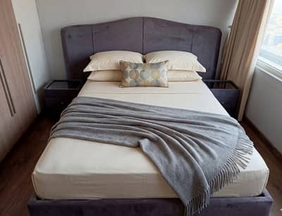 2 BEDROOM WITH MAID ROOM FULL FURNISHED APARTMENT FOR RENT