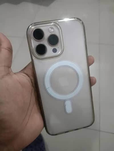 i phone 16 pro max FU 100 prcnt btry 10/10