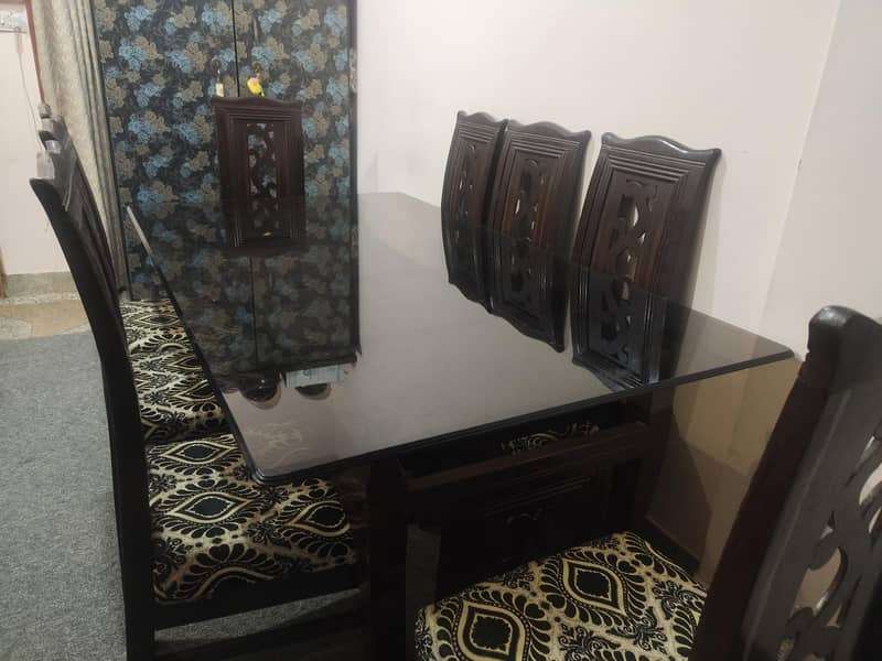 USED DINING TABLE SET 1