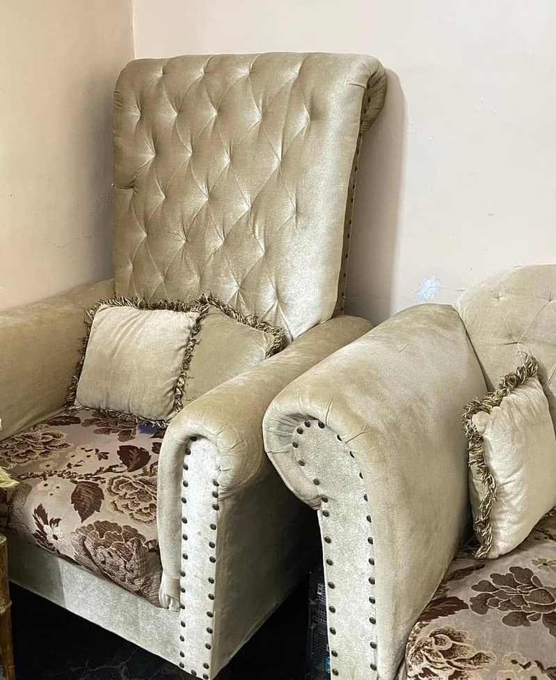 sofa Set with table 2