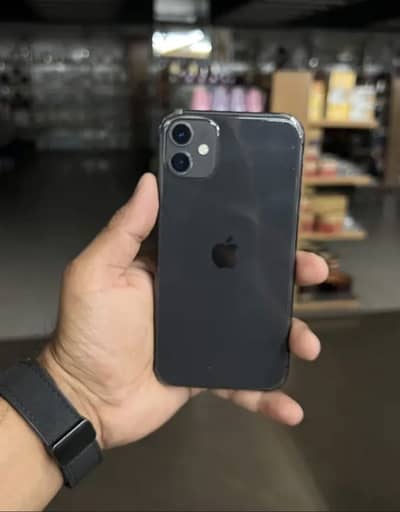 iPhone 11 with box + chrger