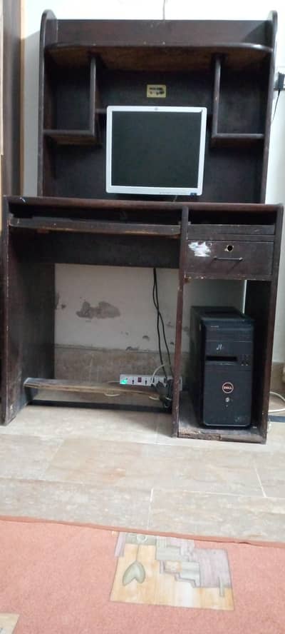 HP COMPUTER FOR URGENT SALE 10/9 CONDITIN