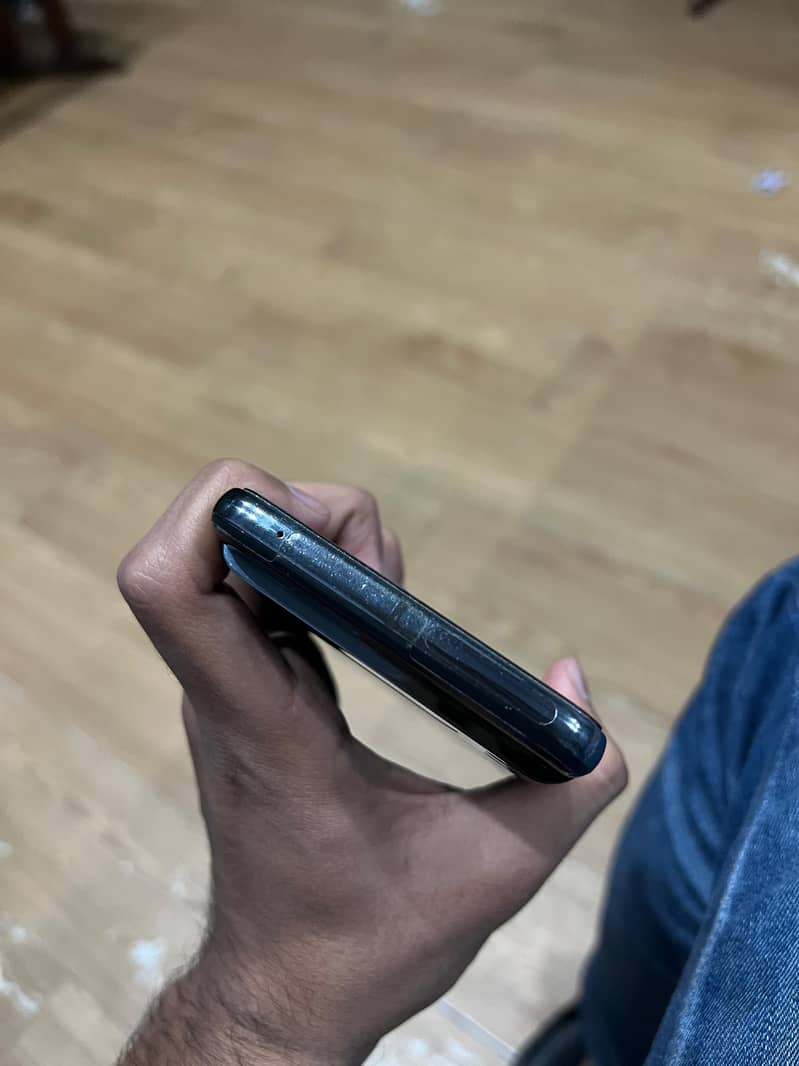 Google pixel 8 pro 3