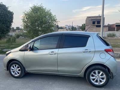 Toyota Vitz 12/16