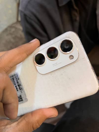 Tecno spark 40 pro plus