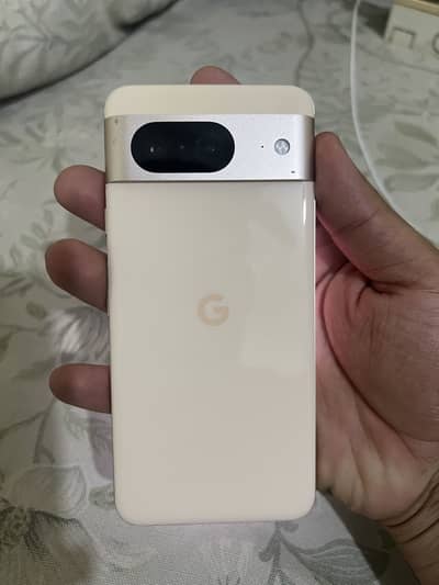 Pixel 8
