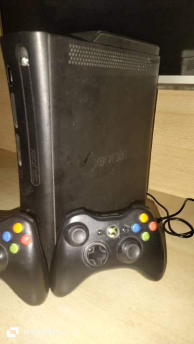 xbox 360 for sale all games available original remotes & charger avai