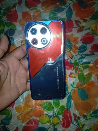 tecno spark30 pro transformer edition
