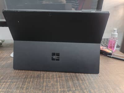 Microsoft Surface Pro 7 i5 10th Gen 8GB RAM 256GB SSD