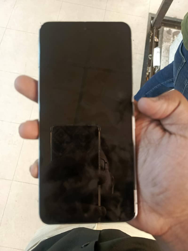 Google Pixel 8 Pro 4