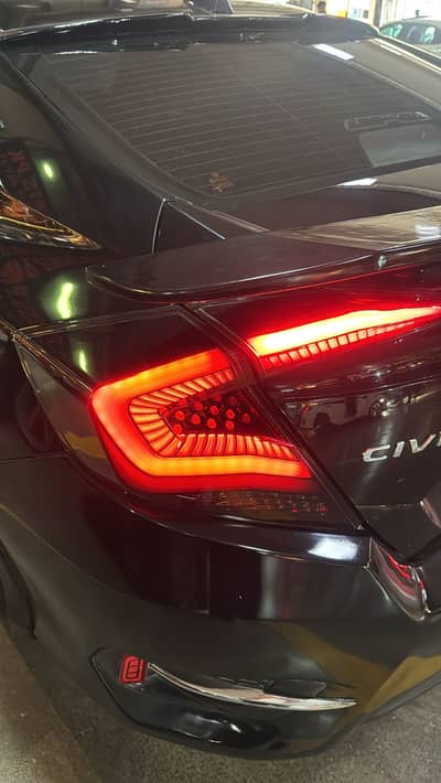 HONDA CIVIC TAIL LIGHTS SNAKE STYLE
