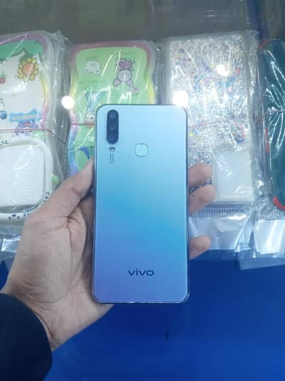 Vivo y17 8/256 condition 10/9