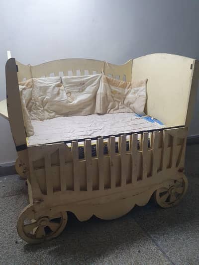 baby bed cot with almost new mattress n accessories
