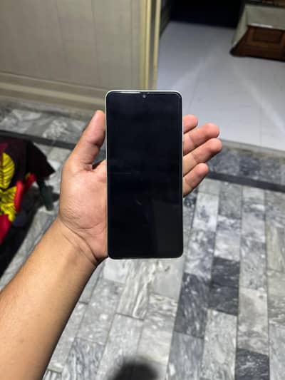 Samsung a06 6/128 GB