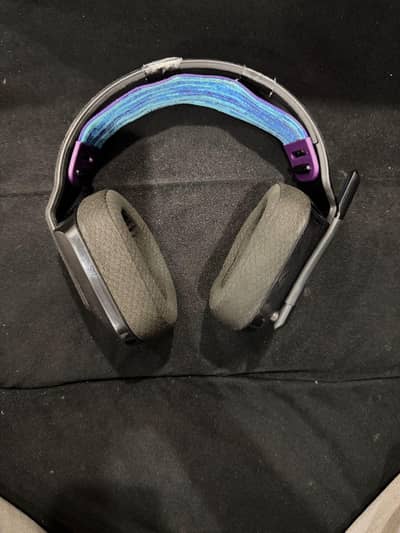 LOGITECH G535 LIGHTSPEED WIRELESS GAMING HEADSET | [ 7.5-8/10 ]