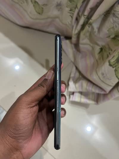 Oppo Reno 4 with Box and Charger