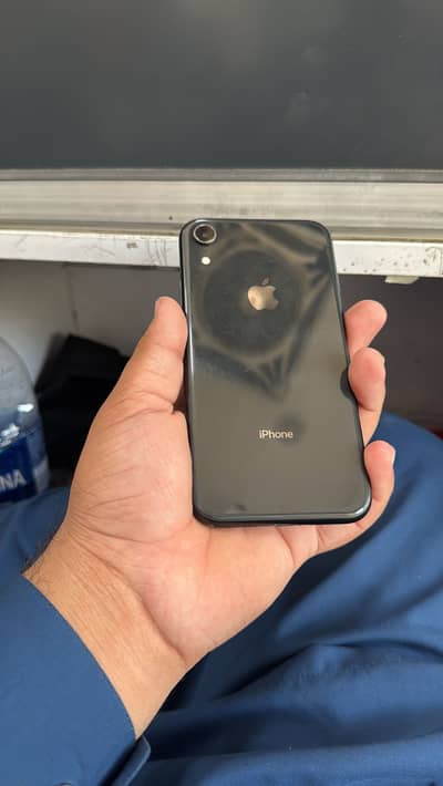 iPhone XR