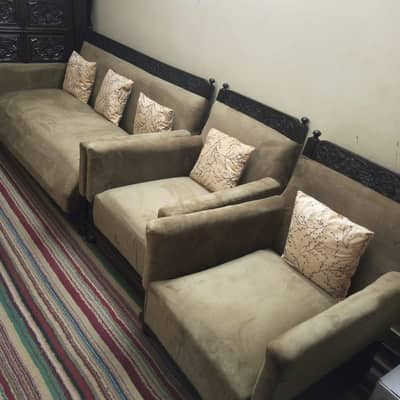 5seeter sofa