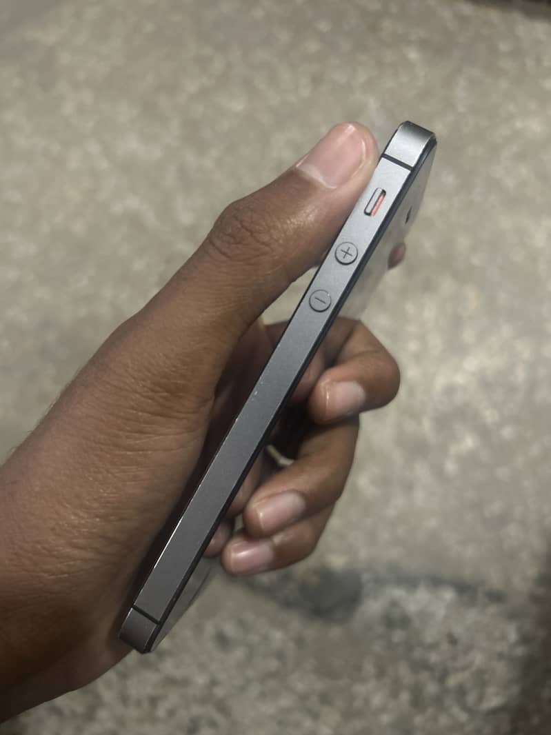 iPhone 5s, Condition 9/10 5