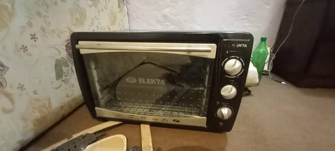 OVEN PIZZA AND CACKE