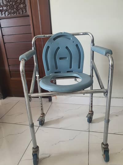 Comod chair