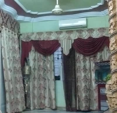 curtains with pemlates total 5 pieces good condition argent sale