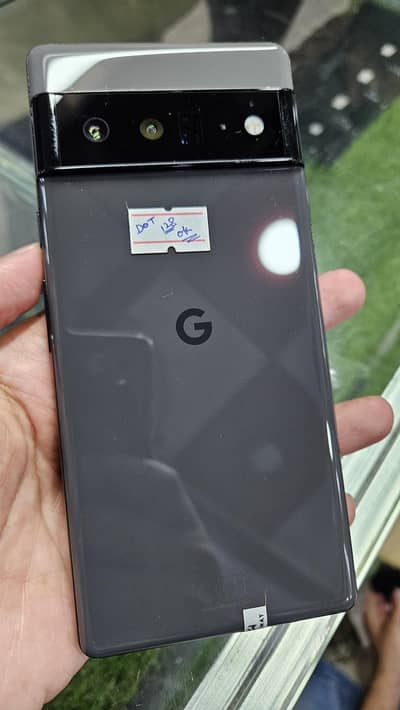 Pixel 6 Pro 128GB OEM Unlocked – Minor spot on screen – Great price