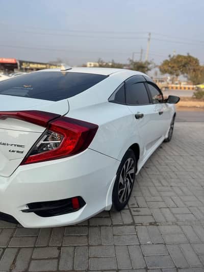 Honda civic full option