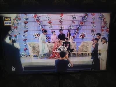 LG 42 INCH LED FOR SALE