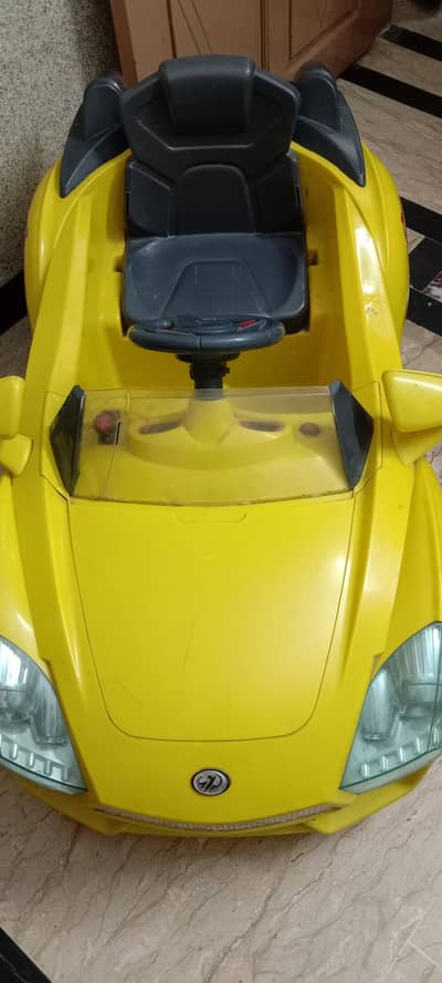 Good condition electric car for sale