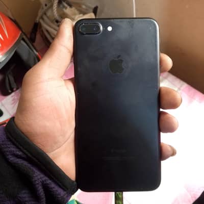 I phone 7 plus good condition