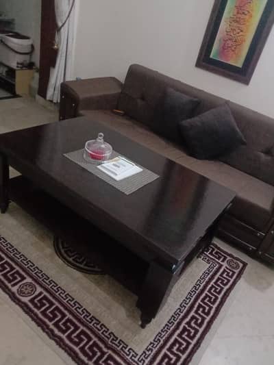 center table for sale size 3×6