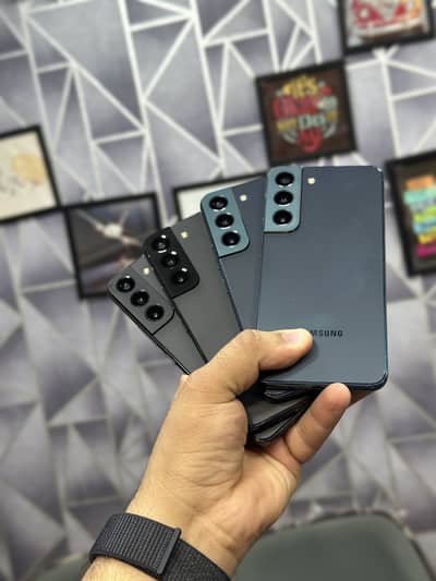 Samsung S22 8GB 128GB Official Pta Approved mint condition