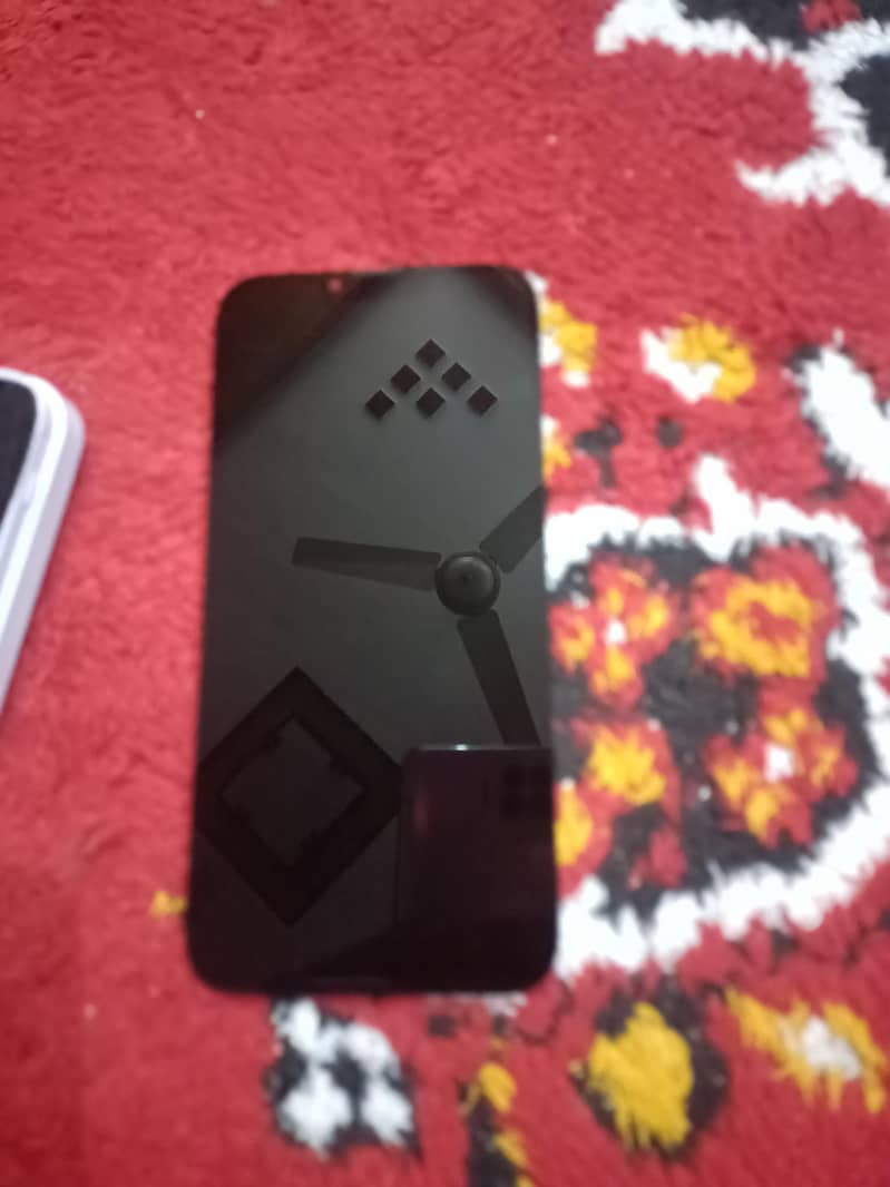 iPhone Genuine Screens 2