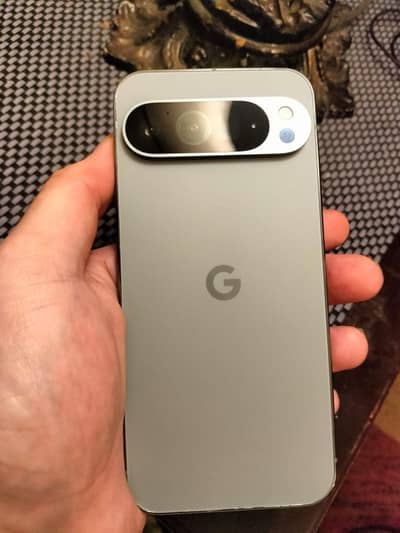 Google Pixel 9 Pro XL - 256GB | 10/10 Condition | 2024 Hazel