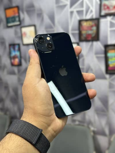 iPhone 13 128GB Non-Pta sim-locked  80% battery health