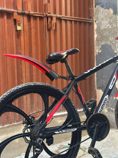 new Mountain bike 26 Excellent condition