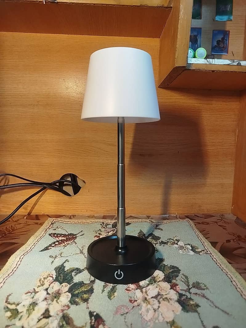 Chargeable Foldable Study Lamp 3