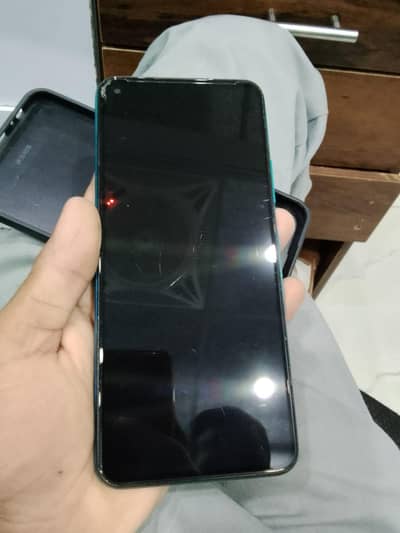 6/128  GB condition 10/9.5 Koi fault nhji hai battery timing bht achi