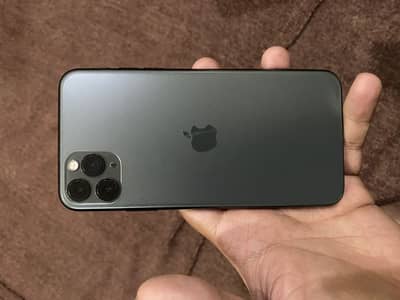 iPhone 11 pro max 256GB non Factory Unlock