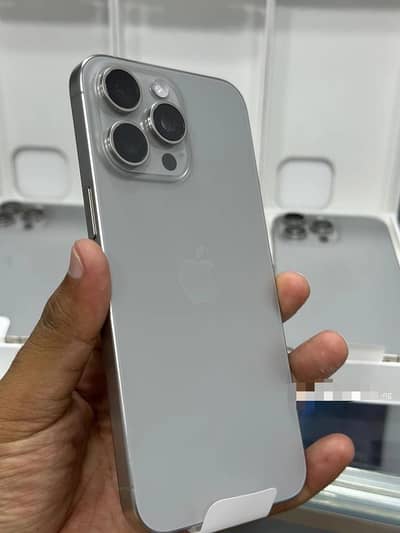 Apple iPhone 15 Pro Max LEFT CORNER MINNER DOT OTHER ALL OK 10/10 orig