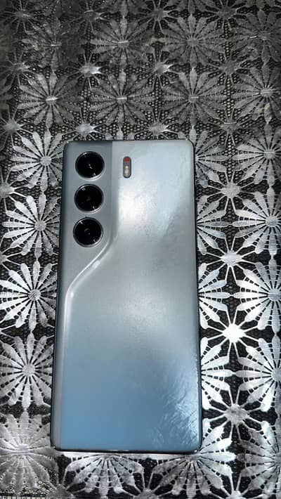 Techno Cammon 40 For Sale. PTA Approved. 256 Gb. Pin Pack.