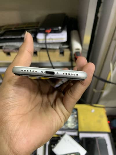 IPHONE SE 2020 PTA APPROVED