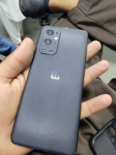 one plus 9 pro 12/256